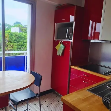 Apartament Family 200 Meters From The