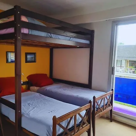 Apartament Family 200 Meters From The